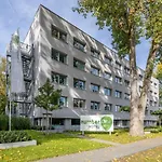 Numberone Hotel 3*