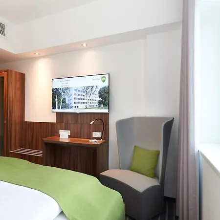 Numberone Hotel 3*